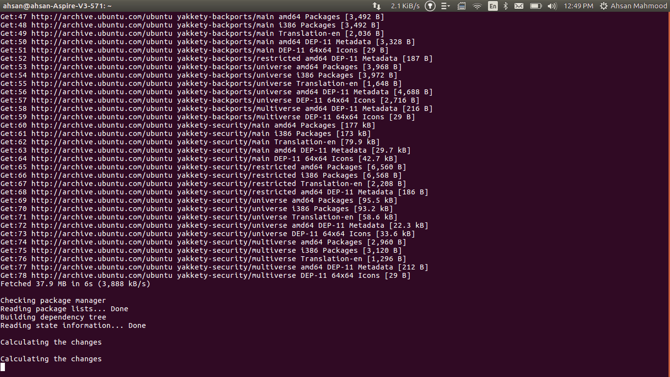 Terminal fetching yakkety package lists and calculating the changes for the upgrade