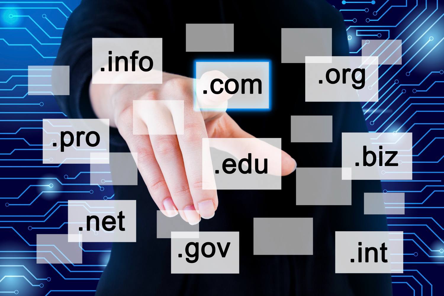 Convert localhost to domain name in Ubuntu
